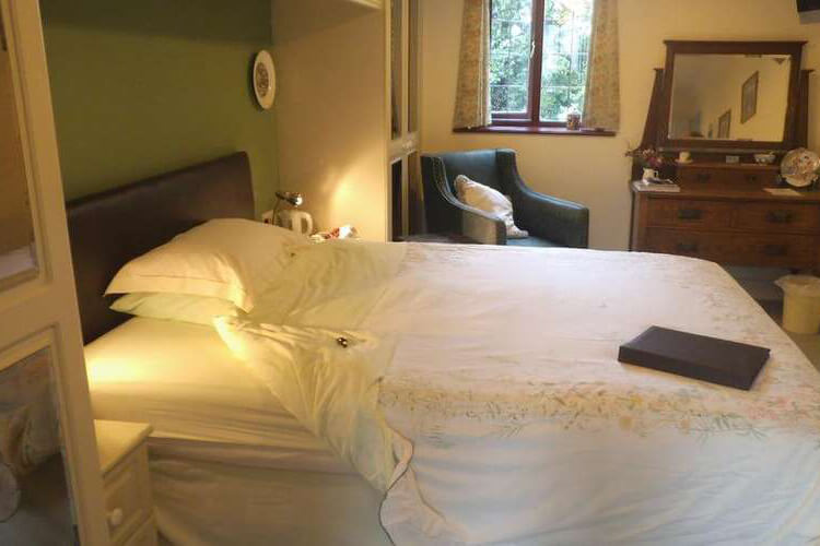 No.1 The Laurels B&B - Image 2 - UK Tourism Online