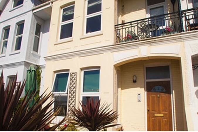 Stay in Worthing Thumbnail | Worthing - West Sussex | UK Tourism Online