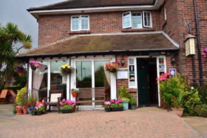 The Aldwick Thumbnail | Bognor Regis - West Sussex | UK Tourism Online