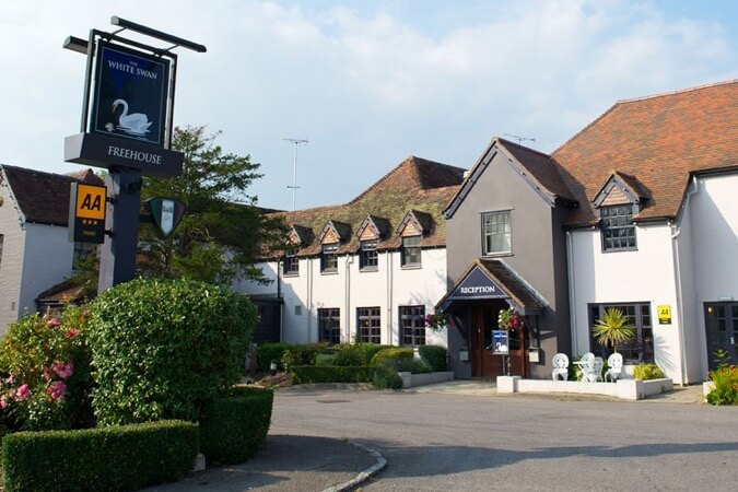 The White Swan Thumbnail | Arundel - West Sussex | UK Tourism Online