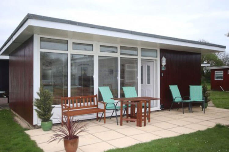 Windrush Chalets - Image 1 - UK Tourism Online