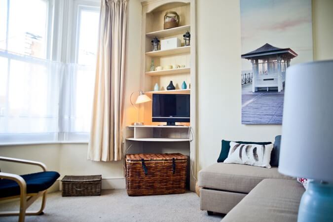 Worthing Accommodation Thumbnail | Worthing - West Sussex | UK Tourism Online