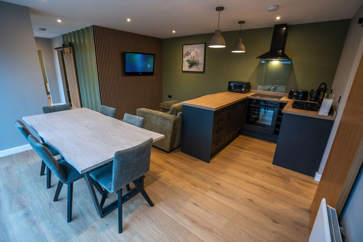 Fairwood Lakes Holiday Park - Image 3 - UK Tourism Online