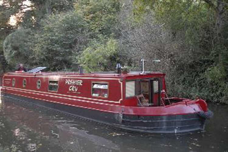 The Cru House Boats - Image 1 - UK Tourism Online