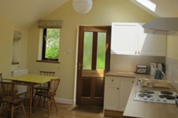 Laurel Farm Eco Cottage - Image 2 - UK Tourism Online