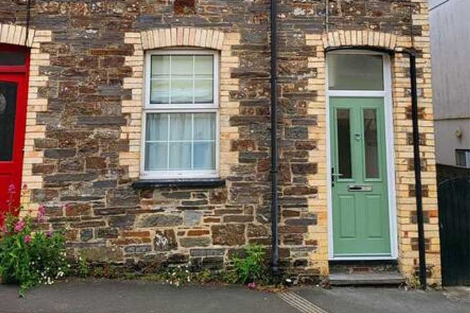 8 Duke Street Thumbnail | Launceston - Cornwall | UK Tourism Online