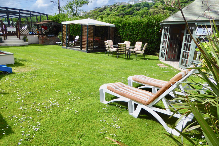 Bassets Acre Holiday Apartments - Image 4 - UK Tourism Online