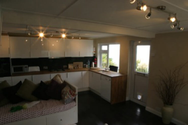 The Beach House - Image 2 - UK Tourism Online