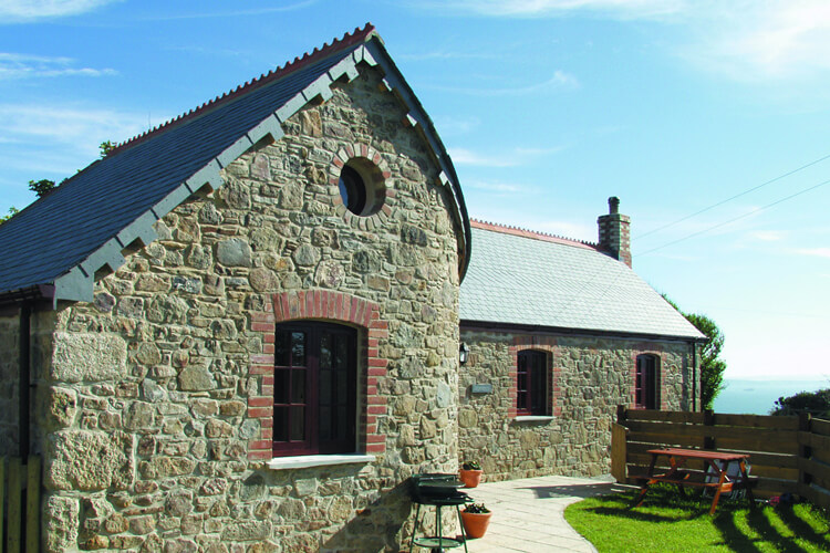 Beacon Cottage Farm - Image 1 - UK Tourism Online