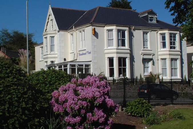 Broadmead Hotel Thumbnail | Falmouth - Cornwall | UK Tourism Online