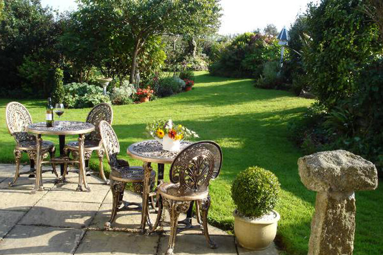 Castle Canyke Farm Bed and Breakfast - Image 5 - UK Tourism Online