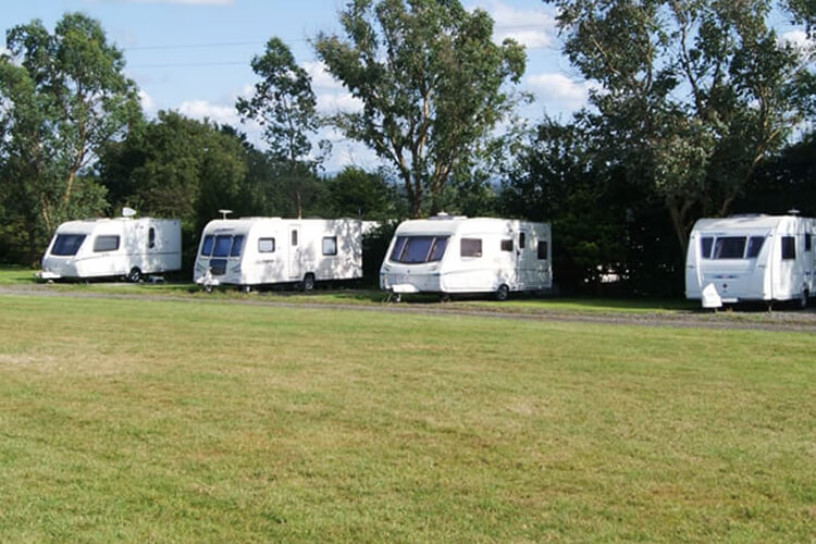 Chapmanswell Caravan Park - Image 2 - UK Tourism Online