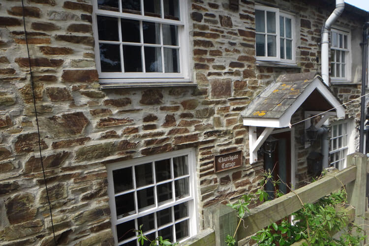 Churchgate Cottage - Image 1 - UK Tourism Online