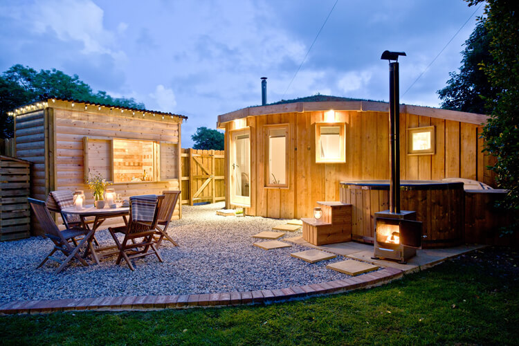 East Thorne Glamping & Cottages - Image 1 - UK Tourism Online