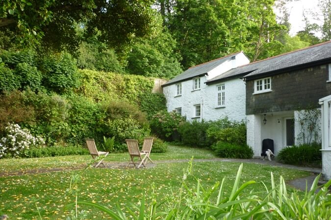 Flushing Cove Cottage Thumbnail | Helston - Cornwall | UK Tourism Online