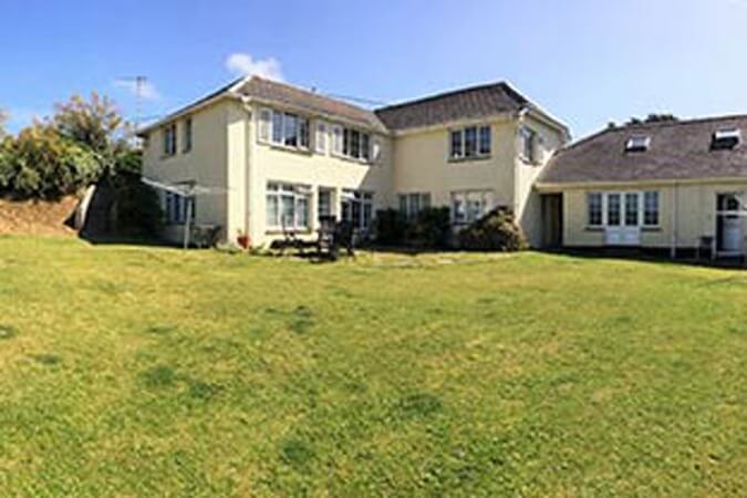 Garden Cottage Holiday Flats Thumbnail | Padstow - Cornwall | UK Tourism Online