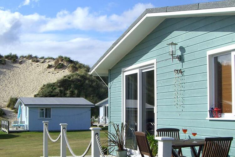 Gwithian Beach Houses - Image 1 - UK Tourism Online