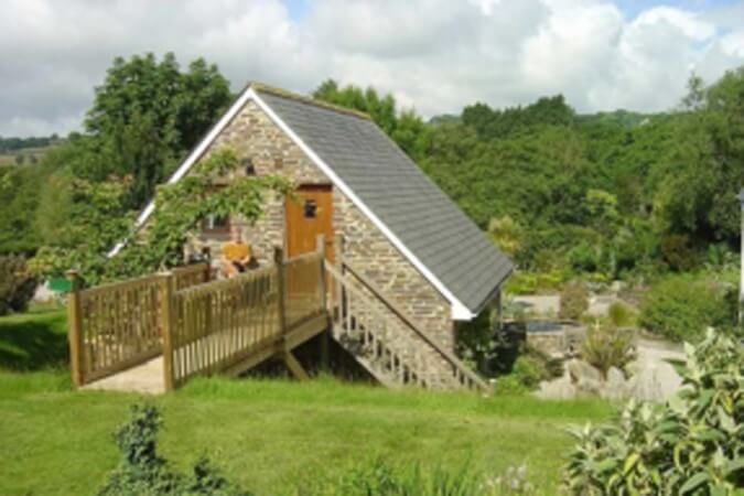 Hidden Valley Gardens Thumbnail | Fowey - Cornwall | UK Tourism Online