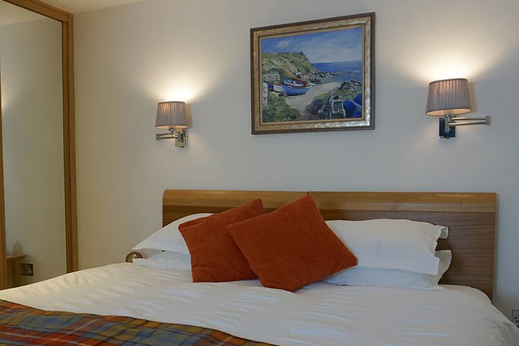 Lands End Hostel and B&B - Image 2 - UK Tourism Online