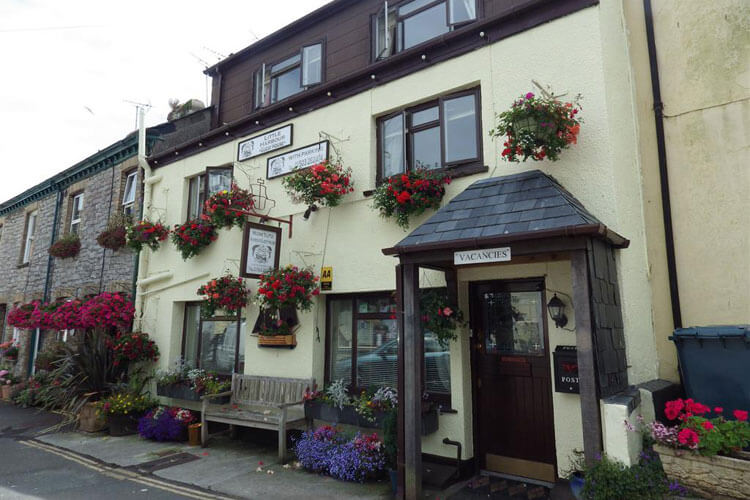 Little Harbour Guest House - Image 1 - UK Tourism Online