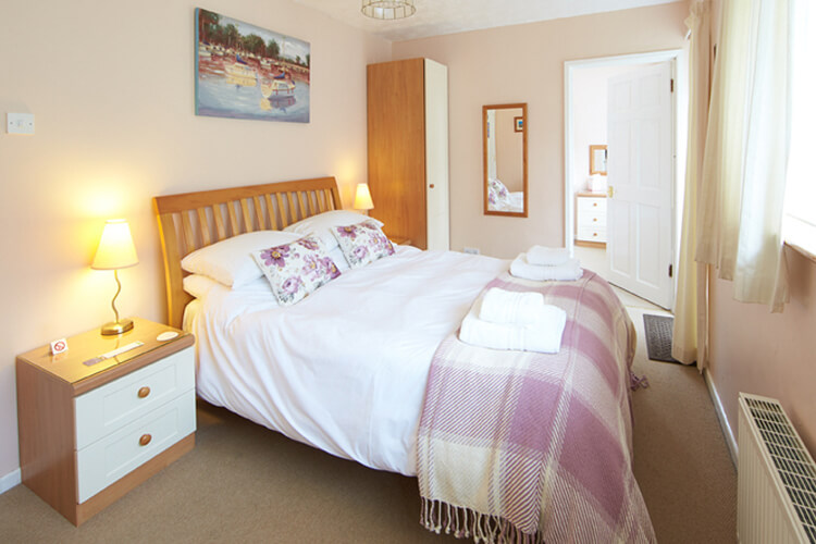 Lower Meadows House - Image 2 - UK Tourism Online