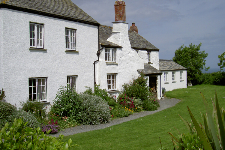 Lower Tresmorn Farm  - Image 1 - UK Tourism Online