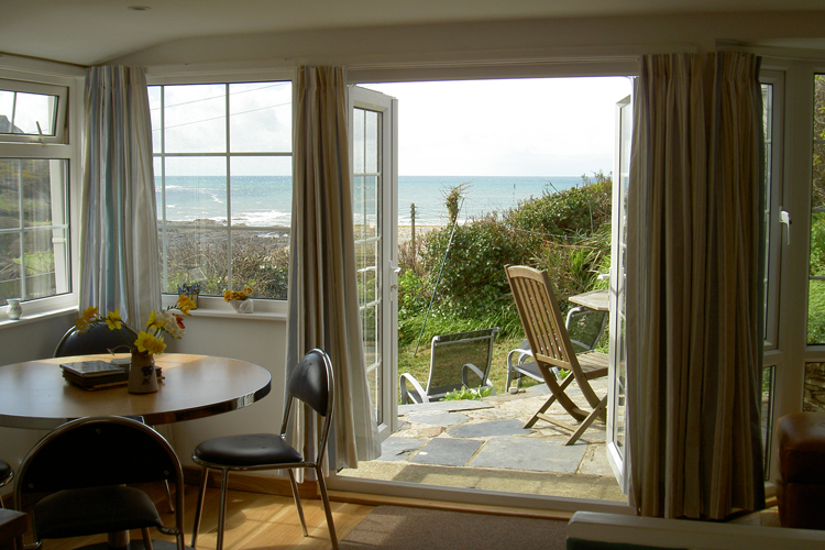 Lower Tresmorn Self Catering - Image 3 - UK Tourism Online