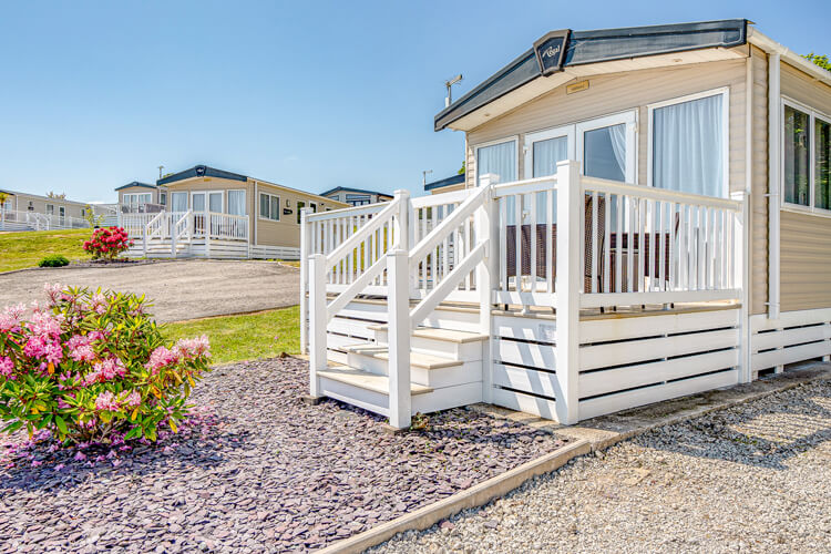 Meadow Lakes Holiday Park - Image 3 - UK Tourism Online