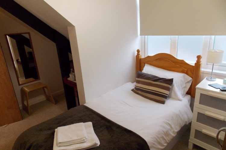 The Oasis Guest House - Image 3 - UK Tourism Online