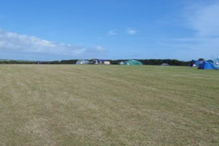 Penrose Campsite - Image 2 - UK Tourism Online