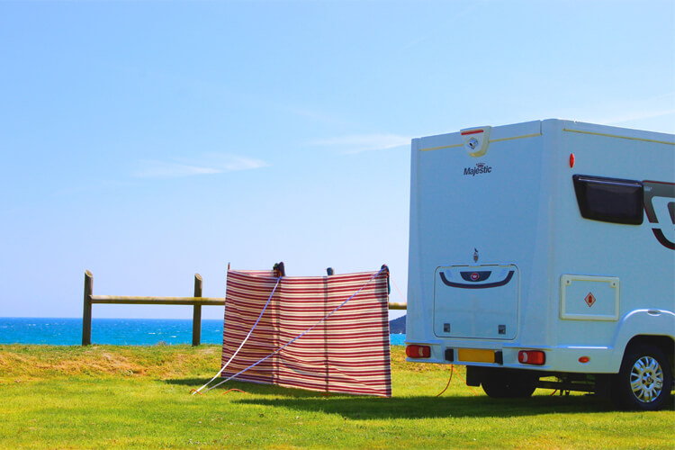 Pentewan Sands Holiday Park - Image 4 - UK Tourism Online
