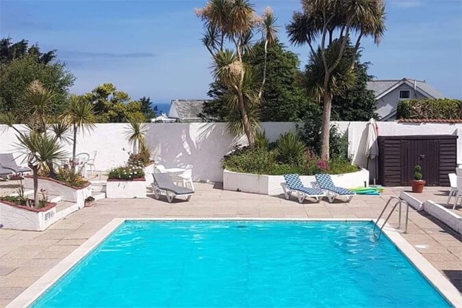 Pine Lodge Thumbnail | Newquay - Cornwall | UK Tourism Online