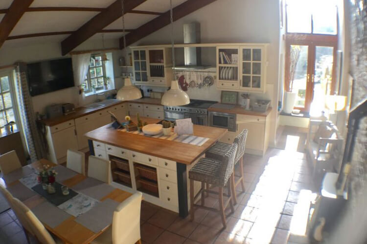 Polean Farm Cottages - Image 2 - UK Tourism Online