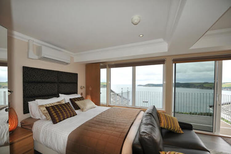 Porth Avallen Hotel - Image 2 - UK Tourism Online