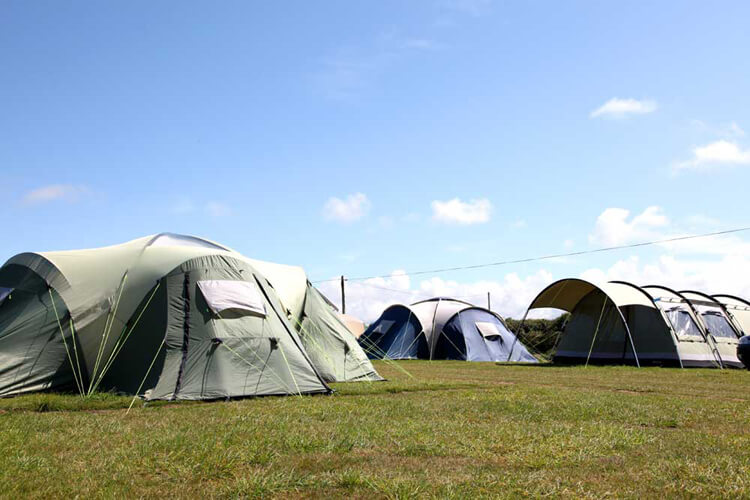 Quarryfield Caravan & Camping Park - Image 1 - UK Tourism Online