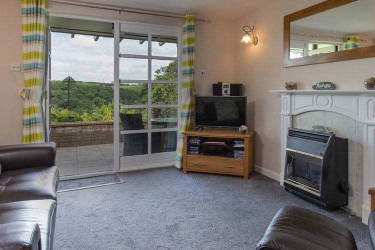 Looe Holiday Lets Self Catering in Looe