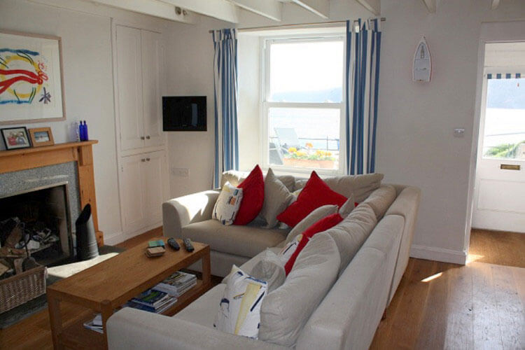 Riverview Cottage - Image 2 - UK Tourism Online