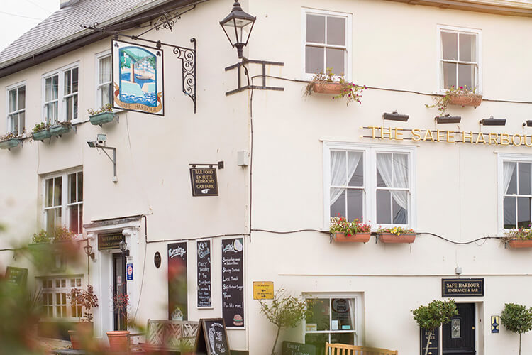 Safe Harbour Inn - Image 1 - UK Tourism Online