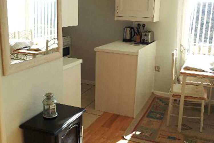 Seaspray Cottage - Image 4 - UK Tourism Online