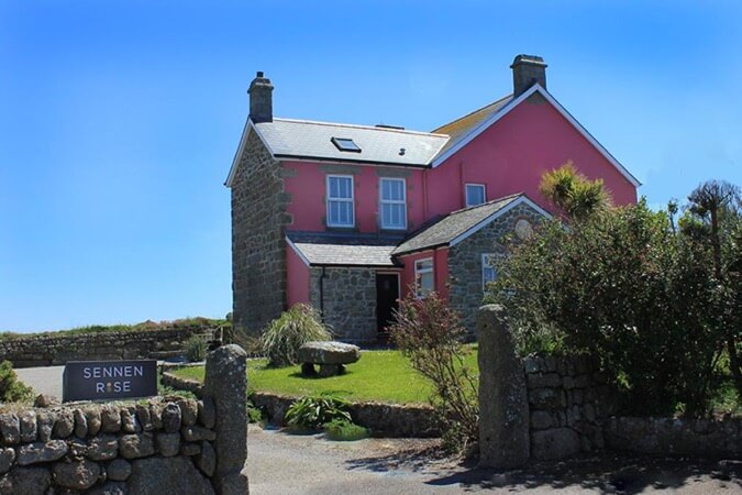 Sennen Rise Thumbnail | Lands End - Cornwall | UK Tourism Online