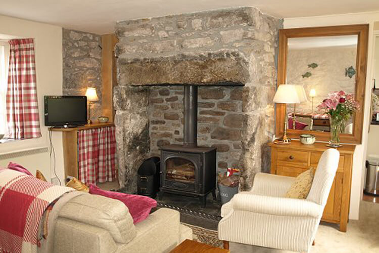 Stennack Cottage - Image 2 - UK Tourism Online