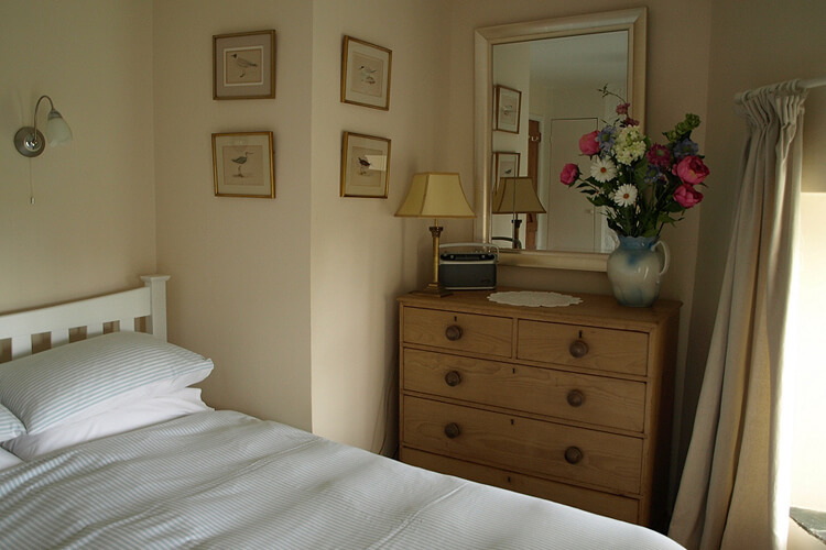 Stennack Cottage - Image 3 - UK Tourism Online