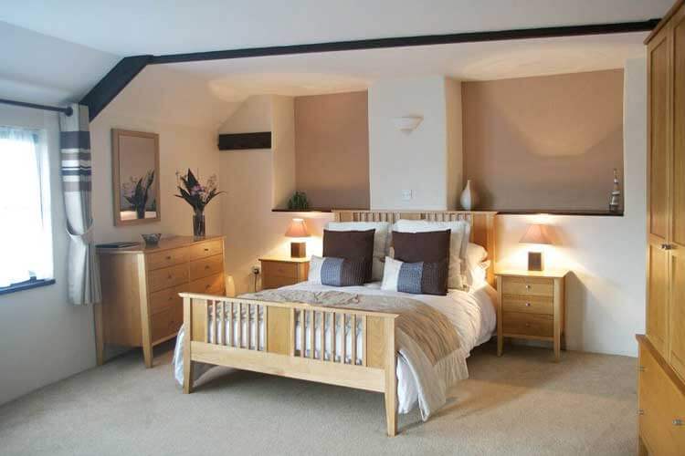 Talehay Holiday Cottages  - Image 1 - UK Tourism Online