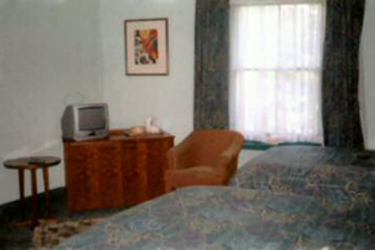 Tamar Views Bed and Breakfast - Image 2 - UK Tourism Online