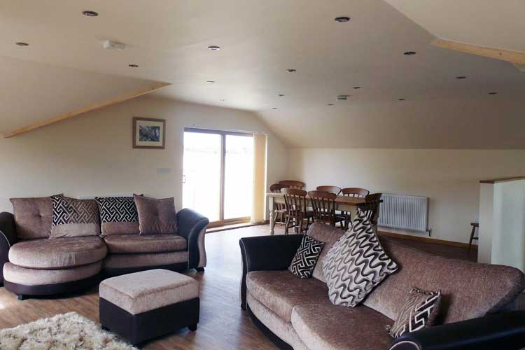 Crantock Holiday Cottage - Image 2 - UK Tourism Online