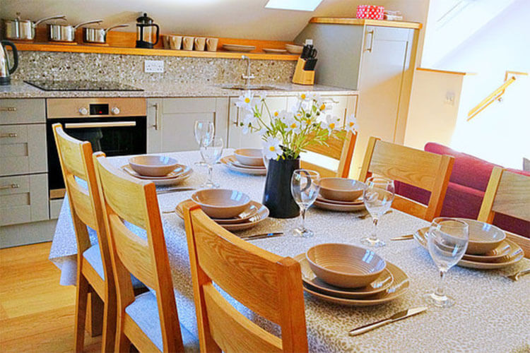 Polzeath Holiday Cottages - Image 3 - UK Tourism Online