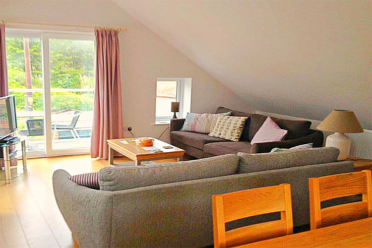 Polzeath Holiday Cottages - Image 4 - UK Tourism Online