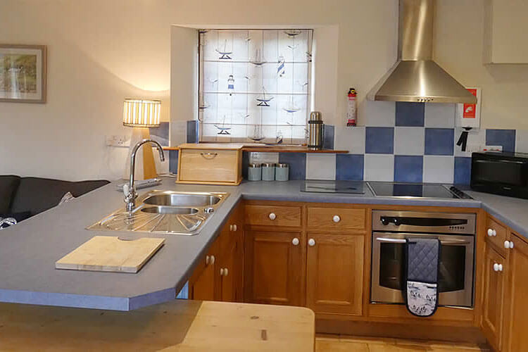 Tolraggott Farm Cottages - Image 3 - UK Tourism Online