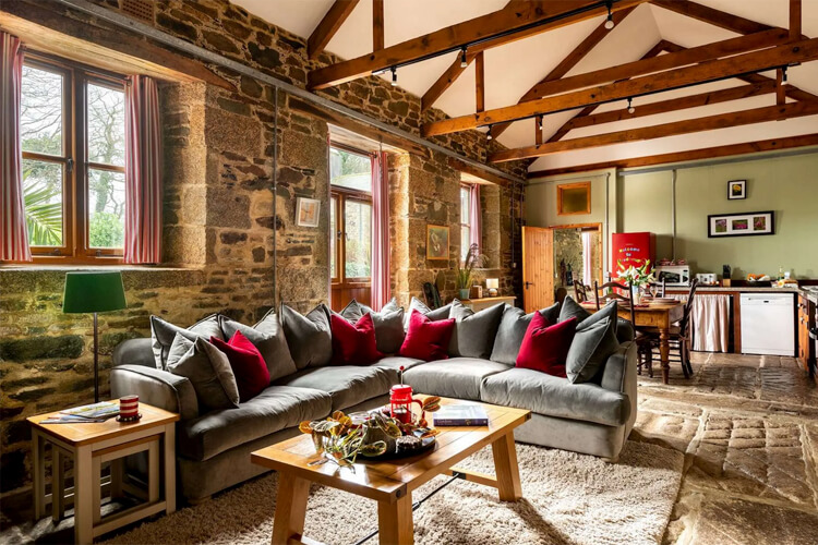 Tredarrup Farm Holiday Cottages - Image 3 - UK Tourism Online