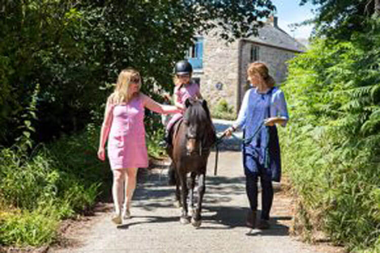 Tredethick Farm Cottages - Image 5 - UK Tourism Online